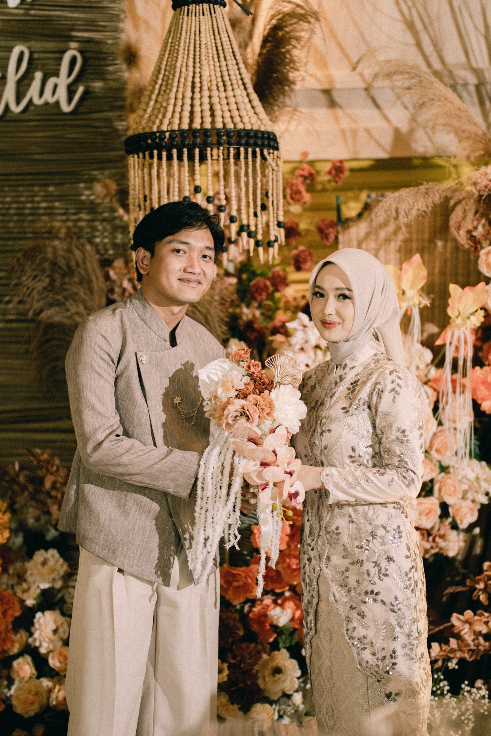Alid dan Retno